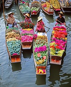 Damnoen Sadauk Floating Market - bangkok trip