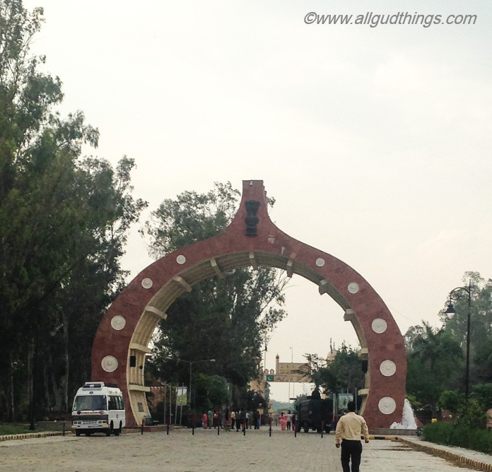 Entrance to Hussainiwala Border, Firozpur