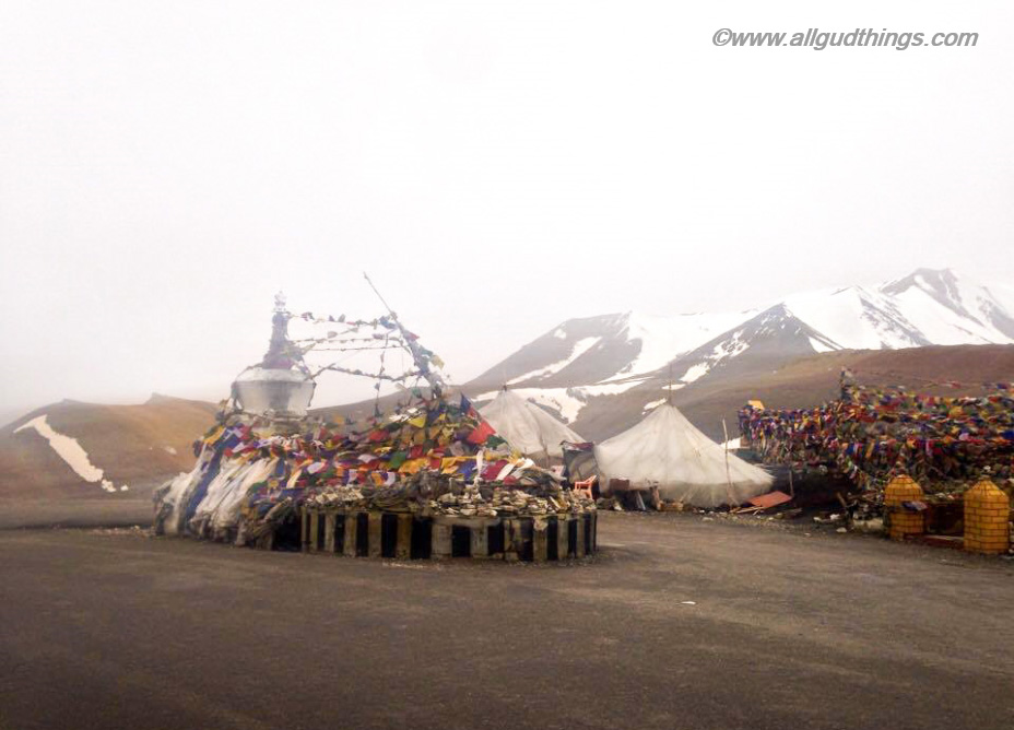 TaglangLa - Leh Ladakh road trip from Delhi