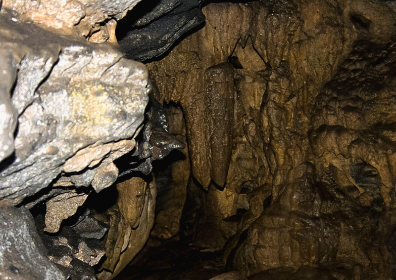 Budher Caves, Chakrata
